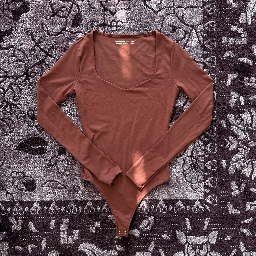 Abercrombie & Fitch long sleeve body suit